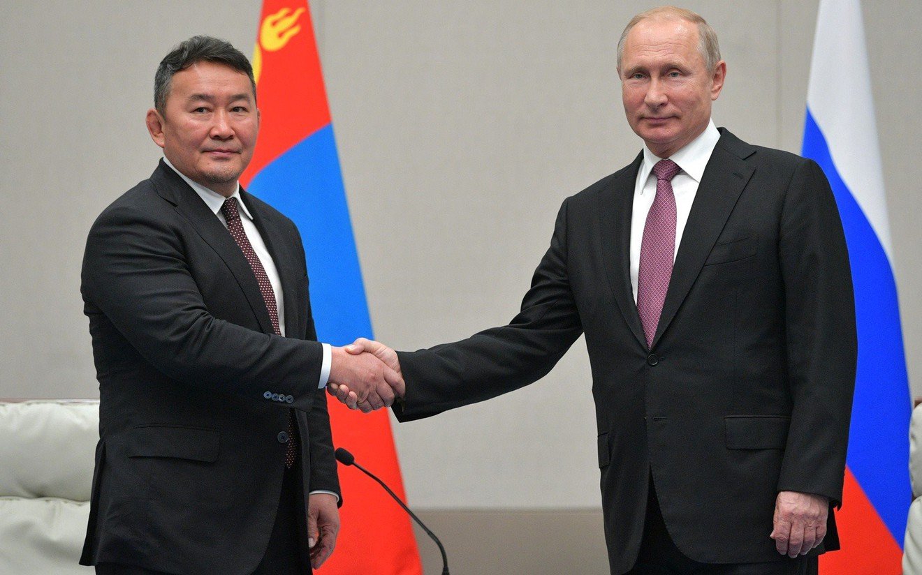 Тэд бидний тухай: Монголд дахь Оросын нөлөө буурсаар байна
