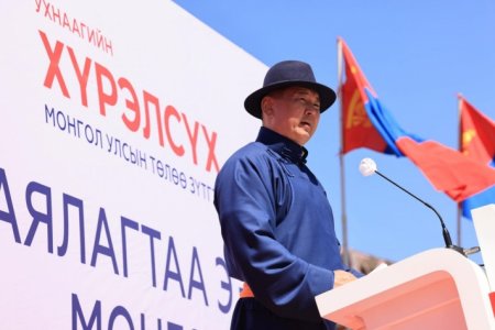 Нэр дэвшигч У.Хүрэлсүх Завхан, Говь-Алтай аймгийн иргэд сонгогчдод мөрийн хөтөлбөрөө танилцууллаа