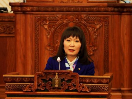 ЧУУЛГАН: Говь-Алтай аймгийн тусгай хамгаалалтын газрын захиргааг нүүлгэж Ховд аймагт шилжүүлж буйг эсэргүүцэж байна гэв